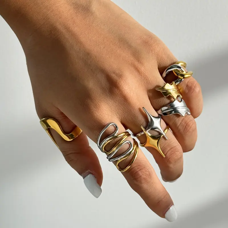 Colorful enamel rings set – stylish stackable rings